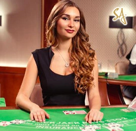 Players enjoying live poker at PH488 online casino.